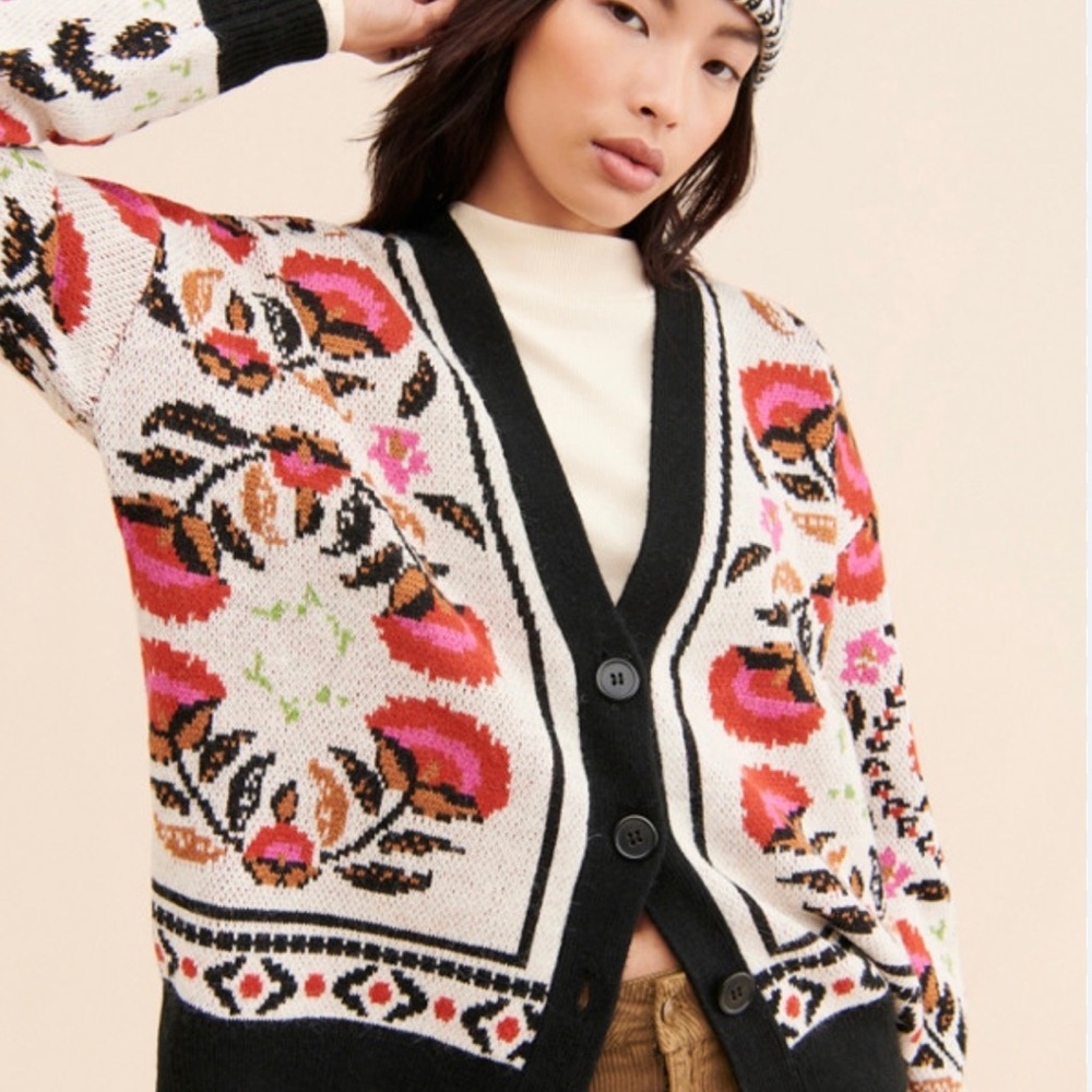 FARM Rio Black and Pink Cardigan Sweater with Intricate Patterns